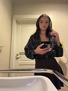 CutieSkinny: απευθείας συνομιλία ΧΧΧ