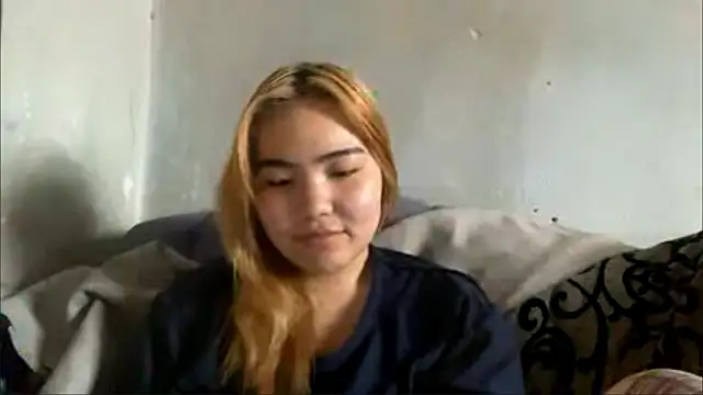 MollyTaken's Live XXX Chat