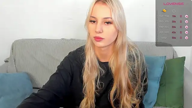 Karolina_brand Live XXX-Chat