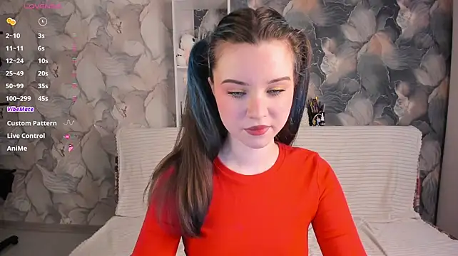 elly_pops' Live XXX Chat
