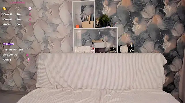 elly_pops' Live XXX Chat