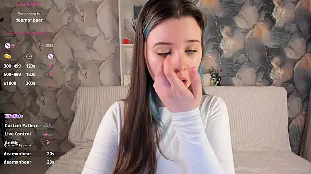 Chat XXX Live elly_pops