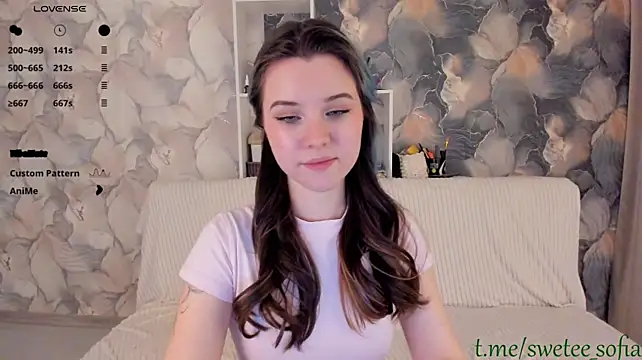 elly_pops Live XXX Chat