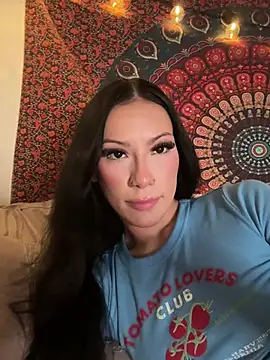 carmenbabyluv's Webcam Show