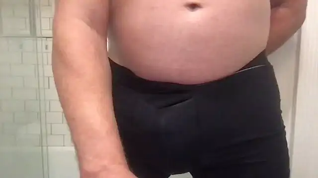 nvversguynextdoor Show in webcam