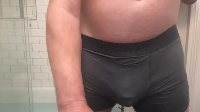 nvversguynextdoor 网络视讯表演