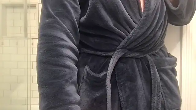 nvversguynextdoor Show in webcam