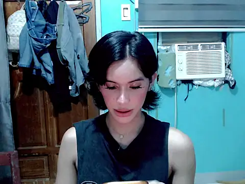 โชว์เว็บแคมของ mystic_cumerika