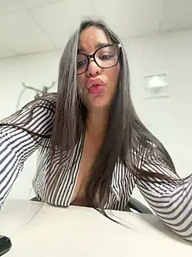 Evaa-Luna Live XXX-Chat