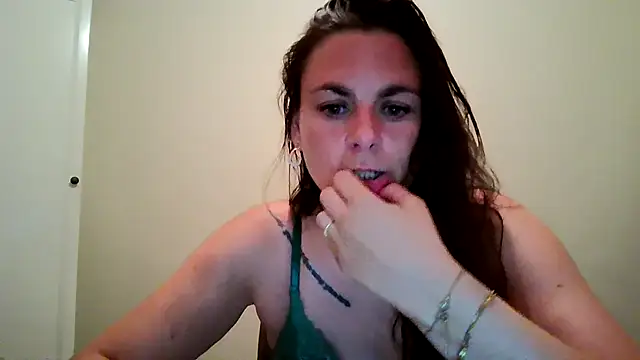 WildSweetheartXO webcam show
