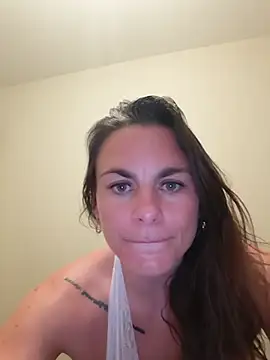 دردشة WildSweetheartXO الجنسية المباشرة