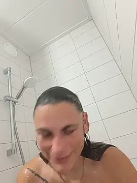 XXX chat uživo modela WildSweetheartXO