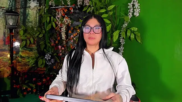 Camila_Fox69 Шоу с уебкамера