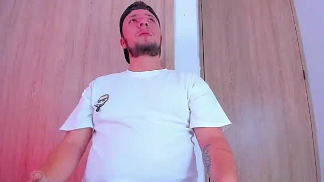karl_kai webcam show