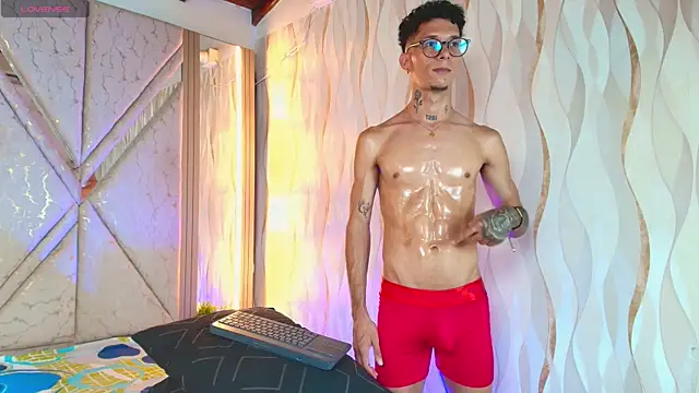 Merlin_2026 Webcam show
