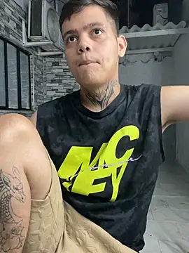 samael_betancurt7's Webcam Show