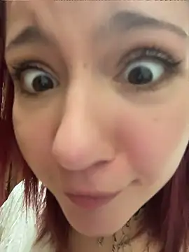 Lilly__Kiss – Kamerová šou