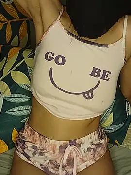 Mariiaa1 Adlı Modelin Web Kamerası Şovu