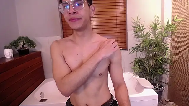 הופעת וובקאם של angeldivaco_