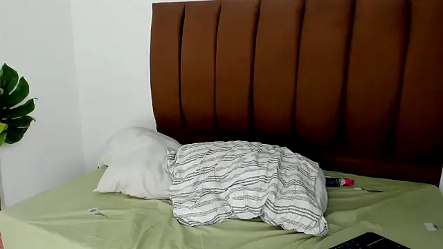 cofla_sex's Webcam Show