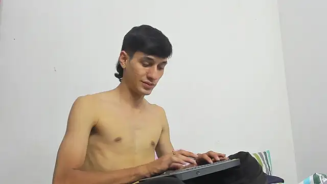 Show modela nick_damon1 na web-kameri
