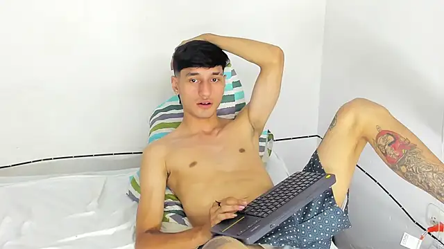 nick_damon1's Webcam Show