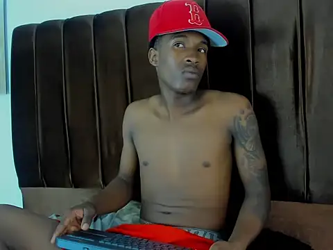 Derek_s3 – webcam-show