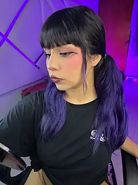 Ami_L Adlı Modelin Web Kamerası Şovu