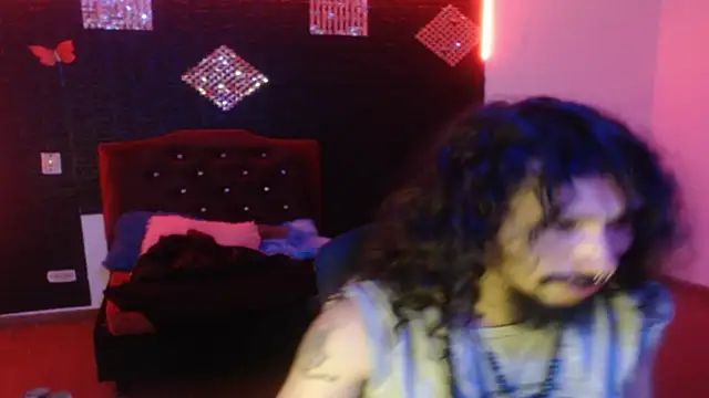 strap_420 webcam show