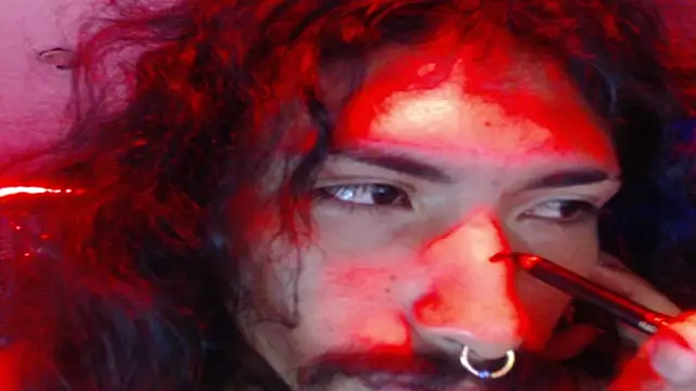 strap_420 Webcamshow