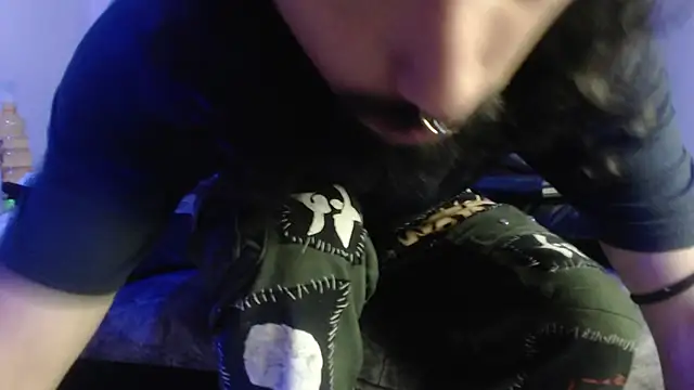strap_420 webcam show