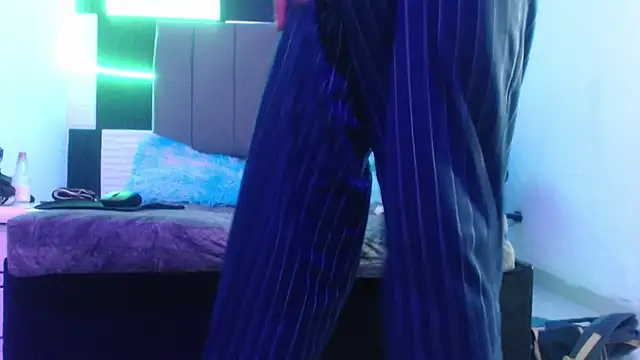 Вебкам-шоу strap_420