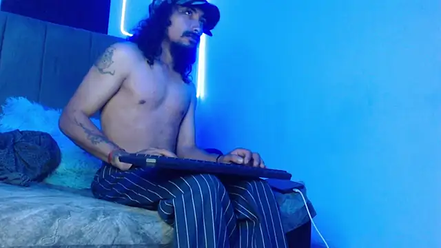 Webkamerová show strap_420