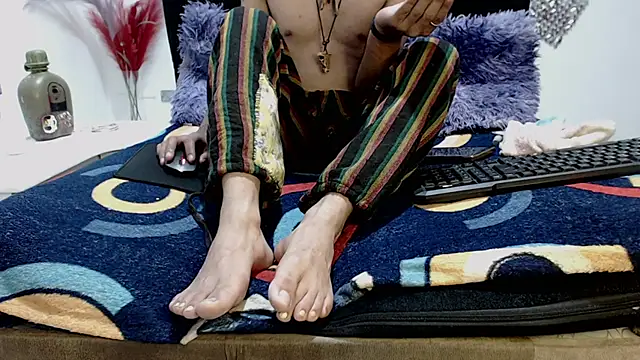 strap_420 Webcam Show