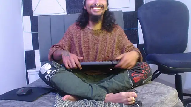 strap_420 webcam show