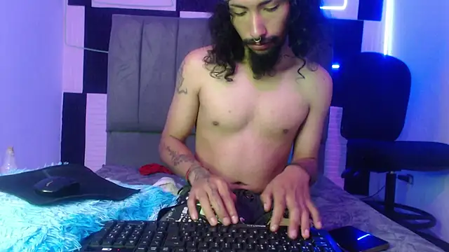Pokazy przed kamerką – strap_420
