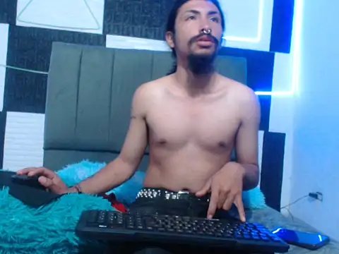Вебкам-шоу strap_420