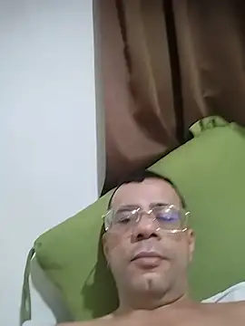 הופעת וובקאם של allexpraia