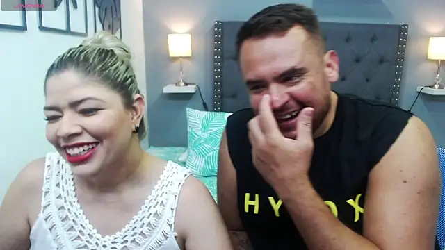 queen_and_king_xxx Show in webcam