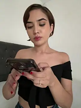 LadyScarlett_ 现场XXX聊天