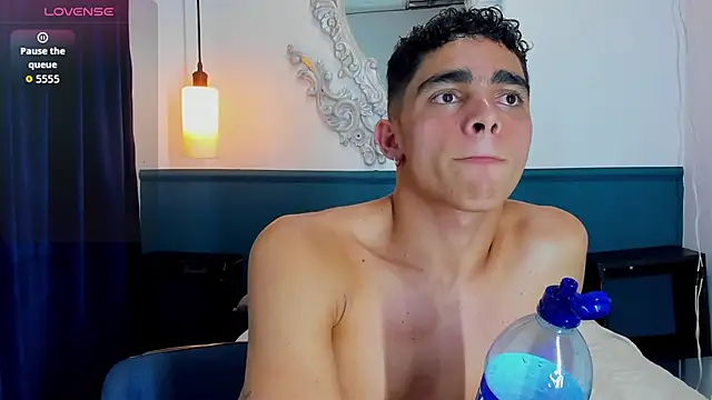 victori_'s Webcam Show