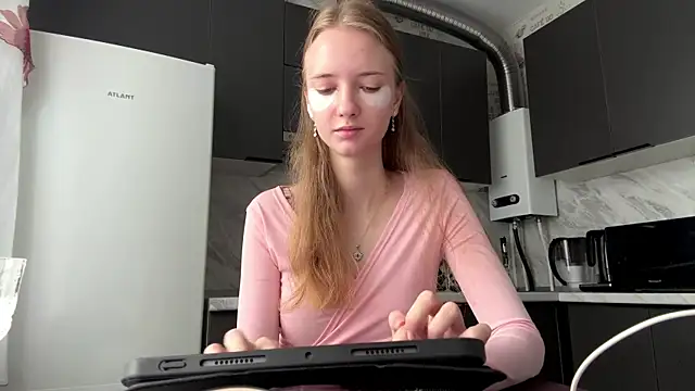 LuiseFurbeck Webcamshow