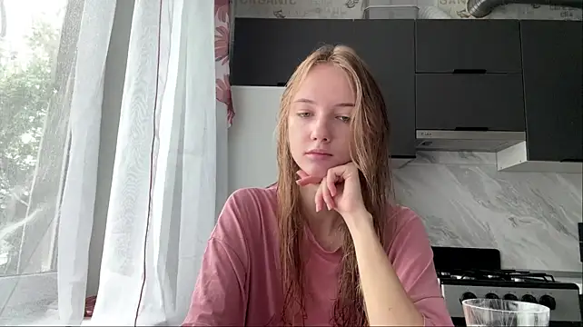 LuiseFurbeck live XXX chat