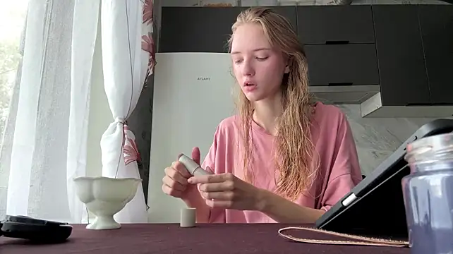 Онлайн чат XXX LuiseFurbeck