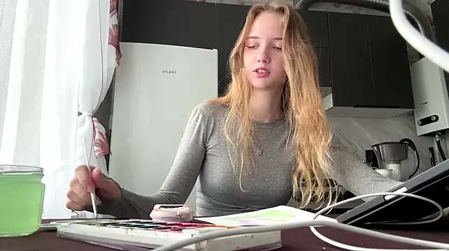 LuiseFurbeck Adlı Modelin Canlı XXX Sohbeti