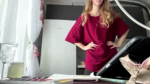 Chat +18 de LuiseFurbeck ao vivo