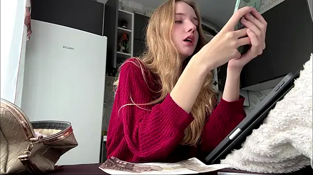 LuiseFurbeck's Live XXX Chat
