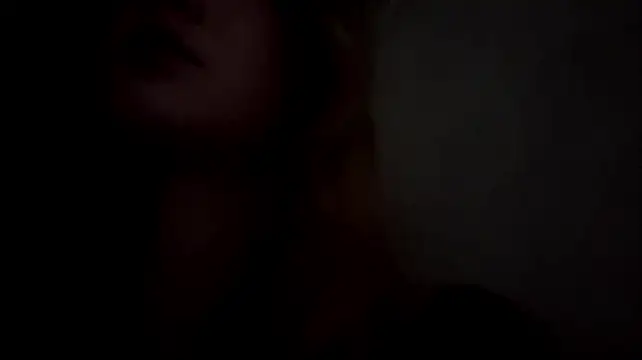 LuiseFurbeck's Live XXX Chat
