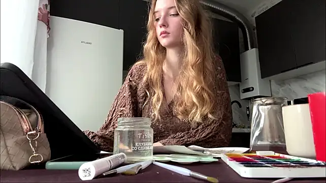 LuiseFurbeck's Live XXX Chat