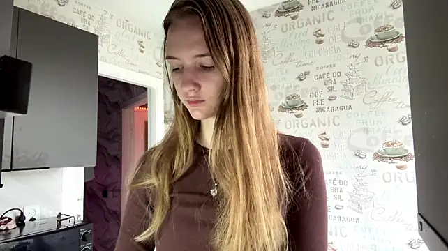 LuiseFurbeck Chat XXX live